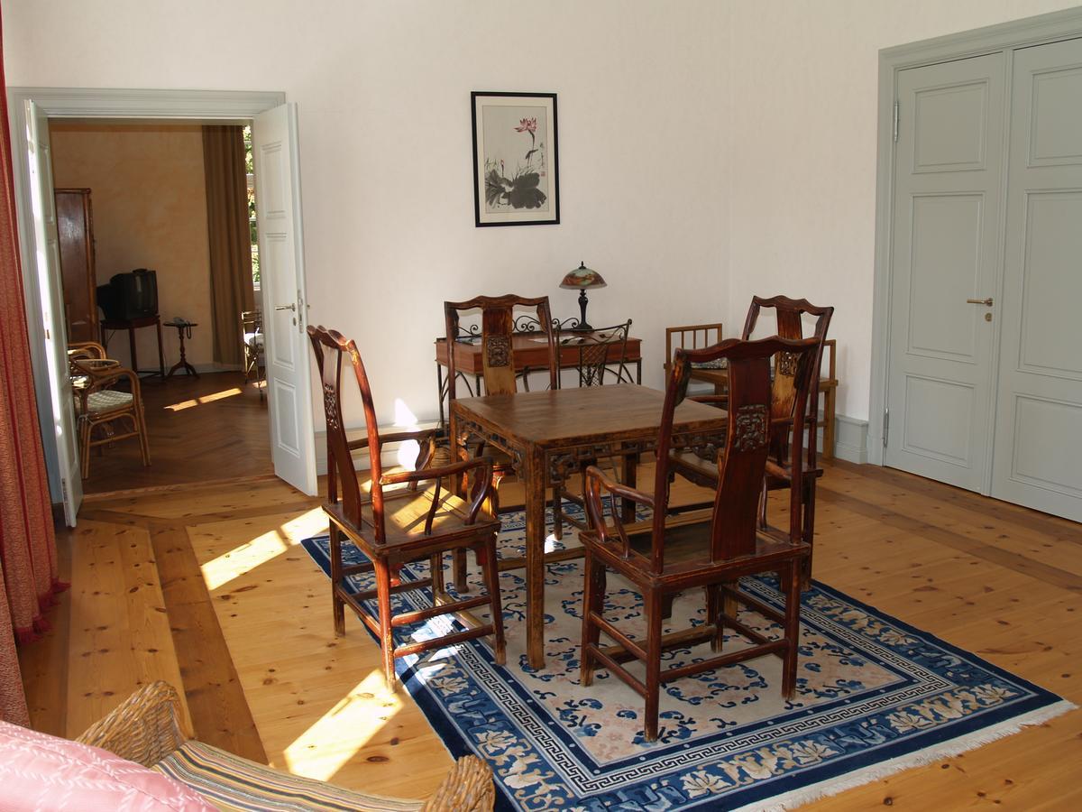 Landhaus Schloss Koelzow Kolzow Ngoại thất bức ảnh